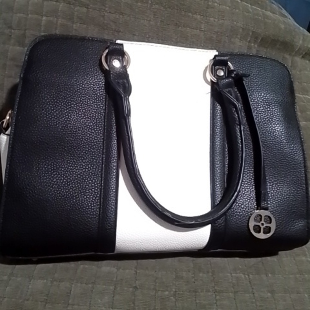 IMAN pocketbook